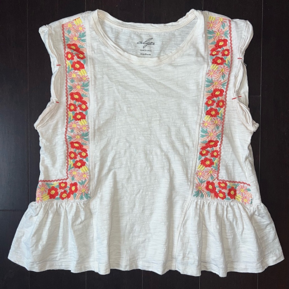 Francescas Boho Embroidered Peplum Top White Sleeveless Floral Medium - Picture 2 of 10
